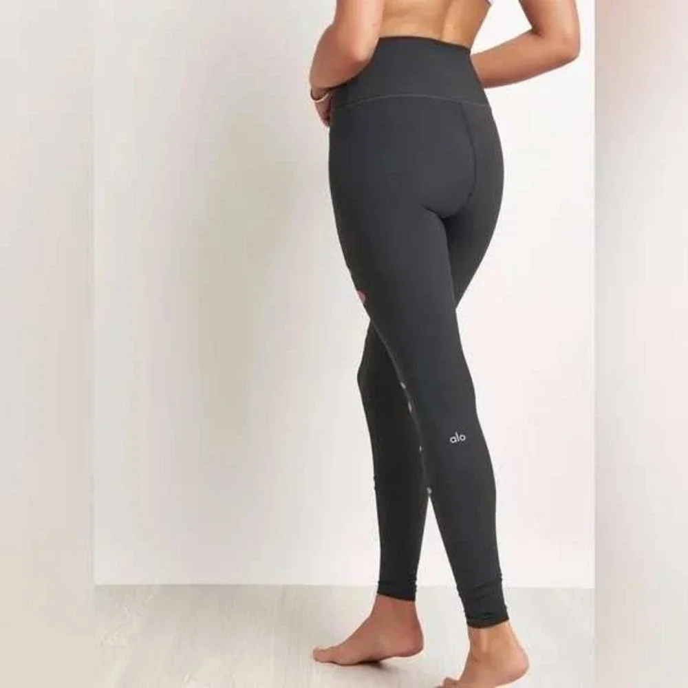 Alo Yoga‎ Womens Ripped Warrior Leggings M Gray High Rise Laser Cut Athleisure
